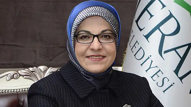 Başkan Toru: 'Yeni yıl dünyaya huzur ve mutluluk getirsin'