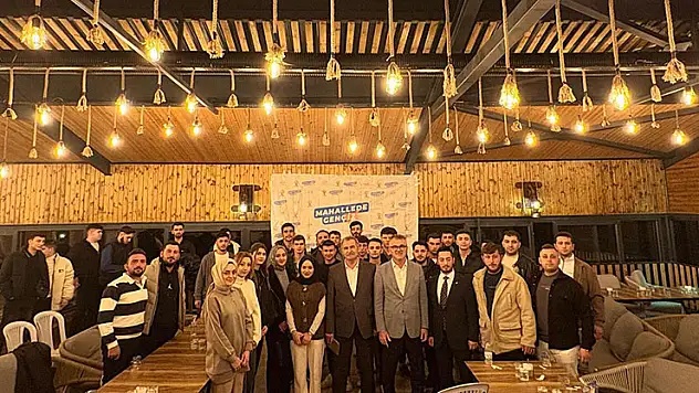 Başkan Ustaoğlu Ak Parti Seydişehir Gençlik Kollarıyla buluştu