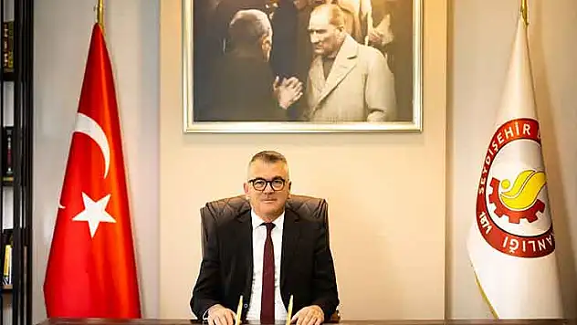 Başkan Ustaoğlu'ndan 8 Mart Dünya Kadınlar Günü mesajı