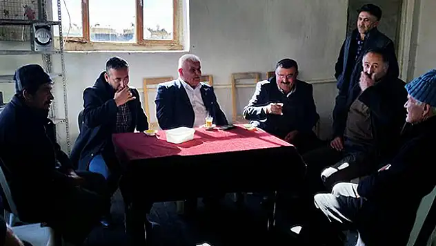 Başkan Vardar vatandaşlarla bir araya geldi