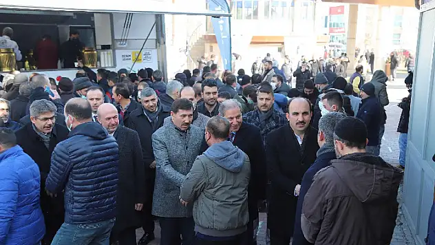 Başkanlar, Cuma Buluşması'nda vatandaşla buluştu