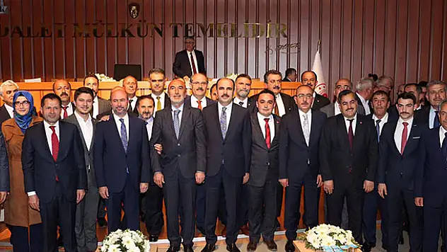 Başkanlar mazbatalarını aldılar