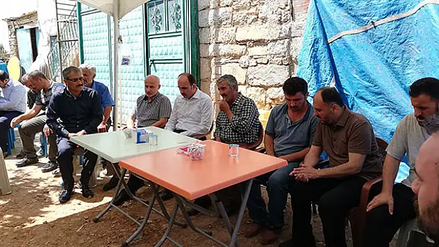 Başkanlardan şehit ailesine taziye ziyareti