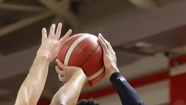 Basketbol Süper Ligi'nde küme düşen ilk takım Reeder Samsunspor oldu
