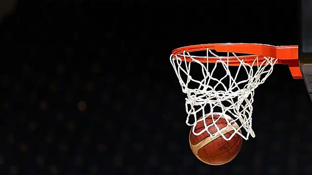 Basketbolda Süper Lig'de derbi zamanı
