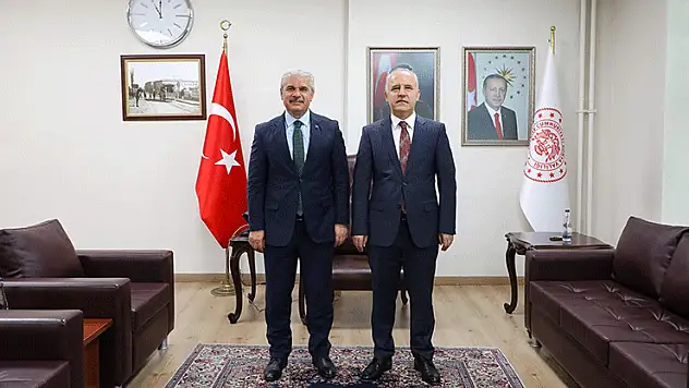 Başsavcı İnal'dan anlamlı veda: Vali Akın'ı ziyaret Etti