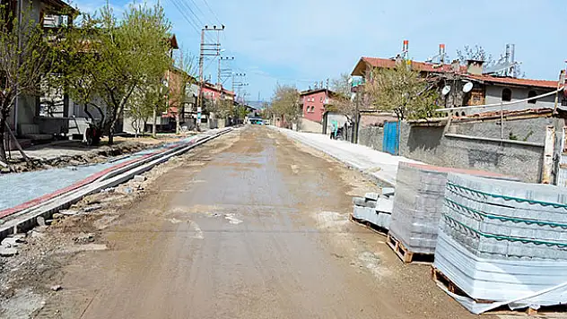 Batı Hadimi'de 10 sokakta düzenleme