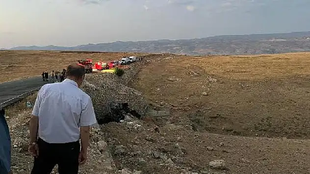 Batman'da şarampole yuvarlanan kamyon yandı: 4 ölü, 2 ağır yaralı

