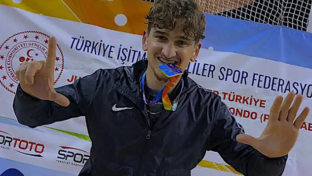 Batuhan Şimşek, Türkiye şampiyonu 