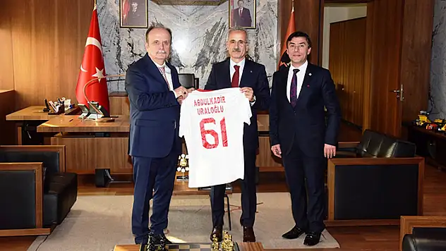 Baykan ve Arı'dan Ankara çıkarması