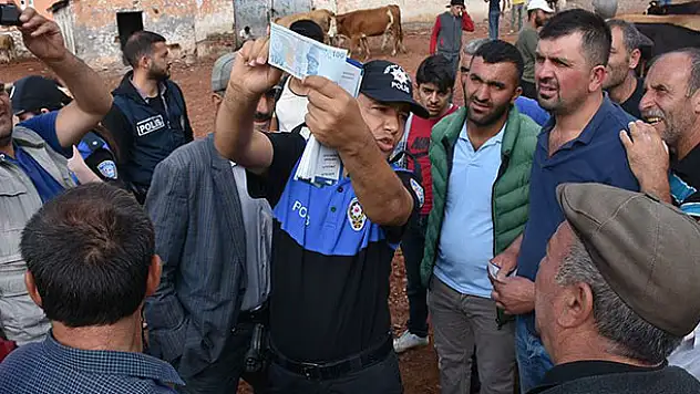 Bayram alışverişinde 'sahte para'ya dikkat