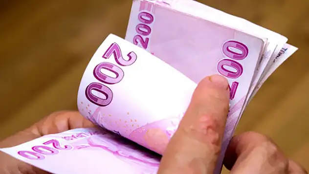 Bayram ikramiyesi emeklilerin yüzünü güldürecek