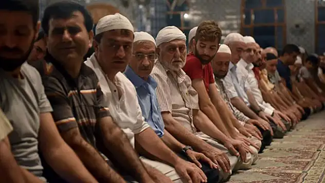 Bayram namazı saat kaçta?  İl İl bayram namazı saatleri