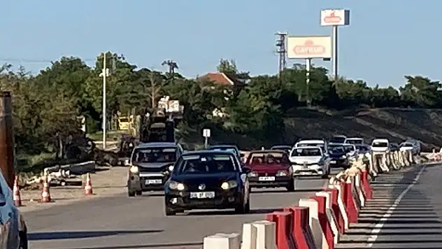 Bayram tatili dönüşü yollarda yoğunluk yaşanıyor
