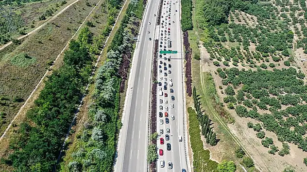 Bayram tatilinde yol güvenliği 30 bin 529 personelle sağlanacak
