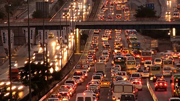 Bayramda 30 milyon vatandaş yollara düştü