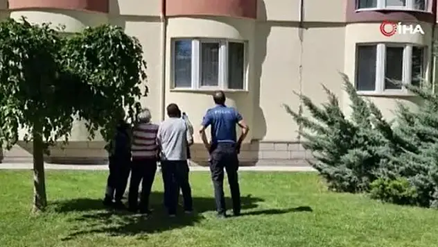 Bayramlaşmak için gittiği anneannesinde 9. kattan düştü

