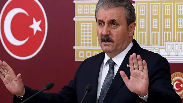 BBP Genel Başkanı Destici: Konya'da 7 kişinin hayatını kaybettiği vahşetle ilgili konuştu
