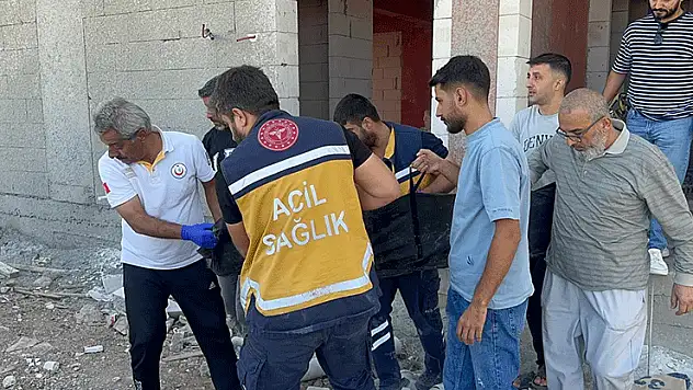 Bekçi inşaat içerisinde ölü bulundu