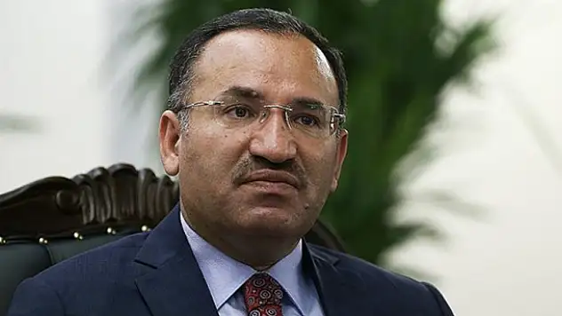 Bekir Bozdağ: FETO Kanada'ya kaçabilir