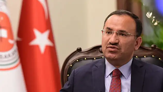 Bekir Bozdağ: Gülen'in kaçacağı yönünde elimizde bilgiler var