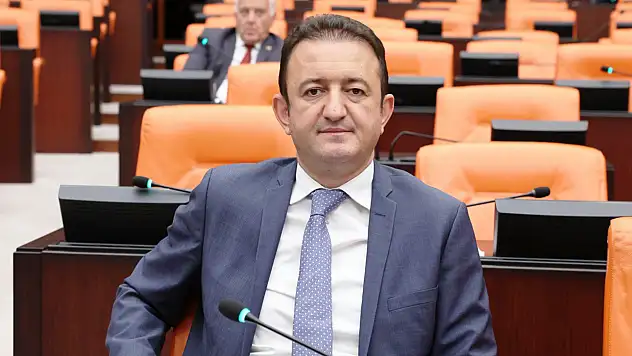 Bektaş: Tüm erdemlerin beşiği annelerimizdir