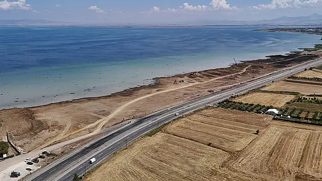 Belediye Başkanı Bayındır'dan Beyşehir Gölü Acil Eylem Planı açıklaması
