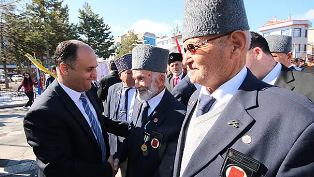 Belediye başkanından gazilere makam aracı jesti