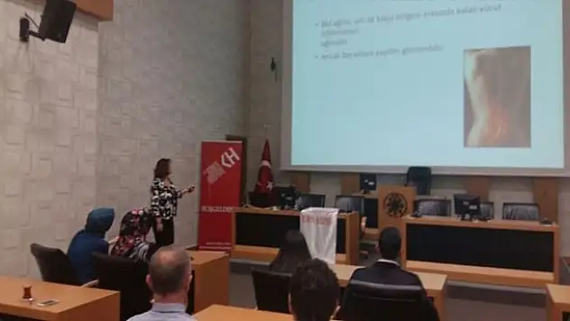 Belediye Çalışanlarına Duruş Ve Oturuş Bozuklukları Semineri
