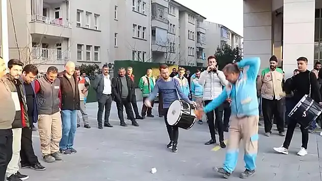 Belediye işçileri yüzde 110 zammı halay çekerek kutladı
