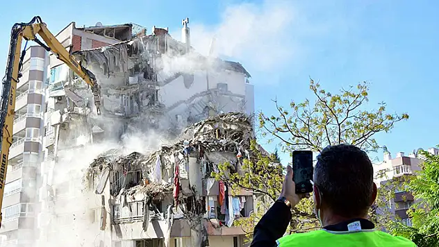 Belediye personelinin yargılandığı Yılmaz Erbek Apartmanı davasında Yargıtay kararı beklenecek
