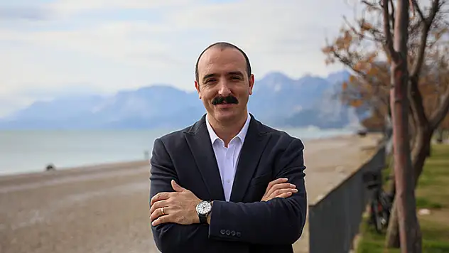 Belediyede işçiyken başkan adayı oldu


