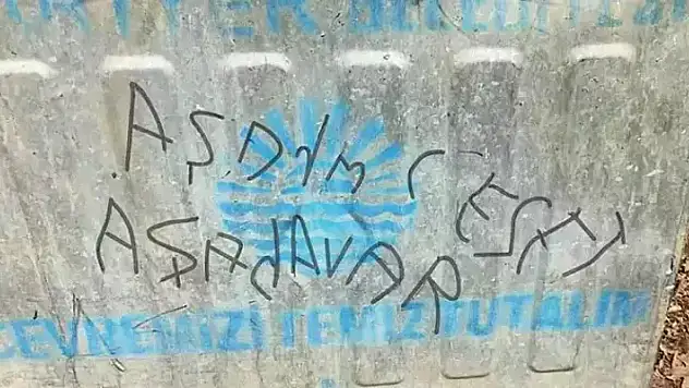 Belgrad Ormanı'nda sır cesetler! Çöp konteynerinde yazan not dikkat çekti
