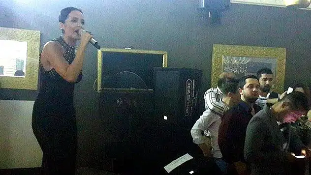Bengü Edirne'de sevenlerine içini döktü