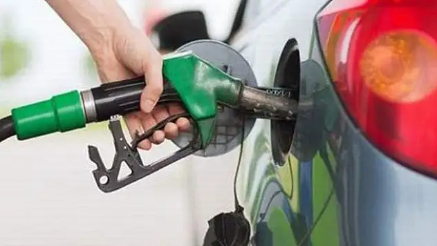Benzin fiyatları ile motorine indirim geliyor! Zamlı tarifeden indirim (!)
