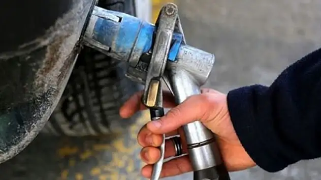Benzin ve motorinden sonra bir zam daha