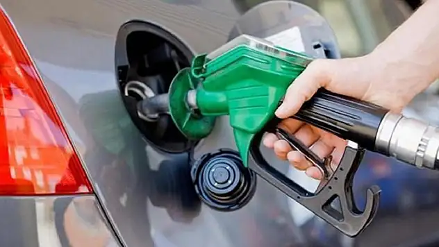 Benzin ve motorine bir zam daha geliyor! Motorin 22 lirayı aşacak
