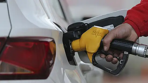 Benzin ve motorine indirim geliyor
