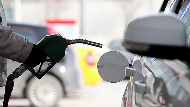 Benzin ve motorine zam geliyor
