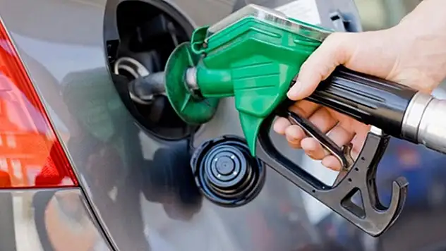 Benzine 10 ayda yüzde 16 indirim yapıldı!