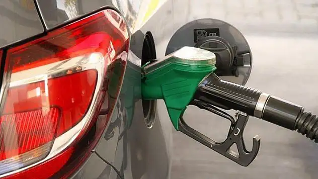 Benzine 44 kuruş birden zam geliyor! İşte yeni benzin, motorin ve LPG fiyatları...
