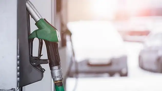 Benzine 61 kuruş, motorine 77 kuruş indirim geliyor! 