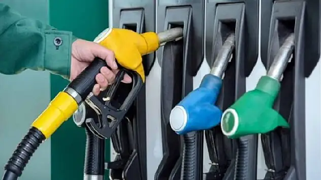 Benzine 88 kuruş, motorine 1.60 lira zam geliyor! LPG'ye de zam kapıda
