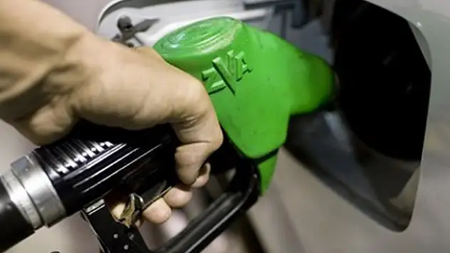 Benzine 9 kuruş indirim