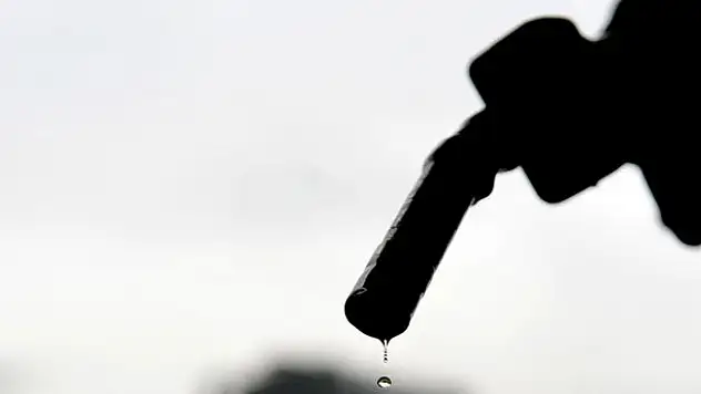 Benzine 9 kuruş indirim geldi
