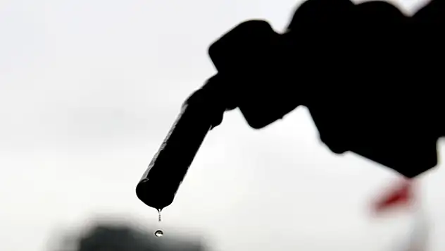 Benzine 9 kuruşluk zam