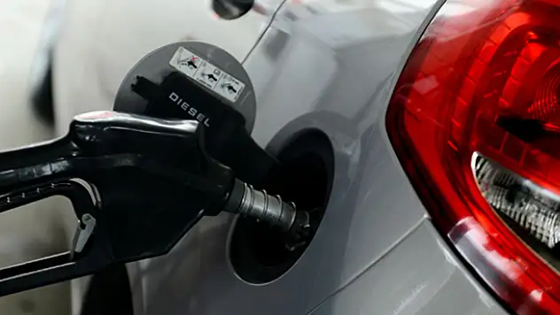 Benzine indirim geldi