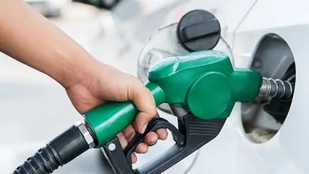 Benzine indirim geldi