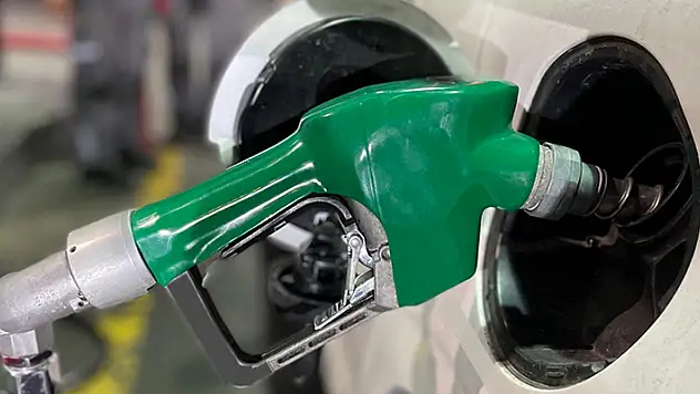 Benzine zam geldi, tarihinde ilk kez böyle oldu! 1 Şubat 2024 Perşembe güncel akaryakıt fiyatları

