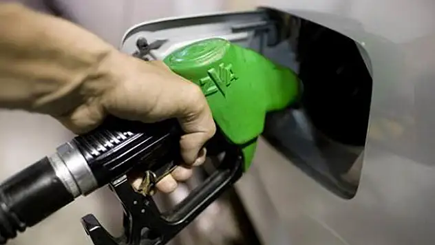 Benzine zam geliyor! Araç sahipleri dikkat, pompaya yansıyacak